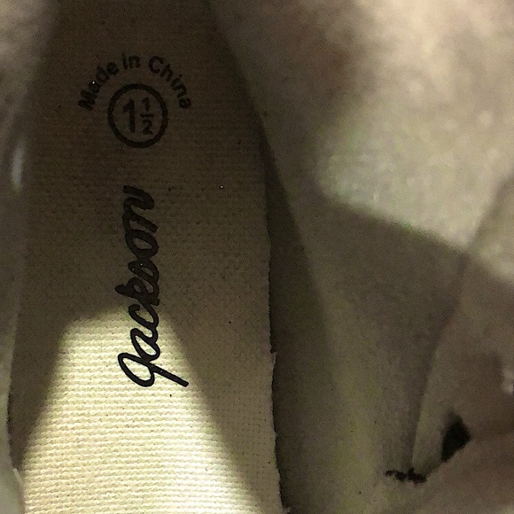 Jackson Mystique skates + Ultima 8 2/3” blade - Picture 5 of 5